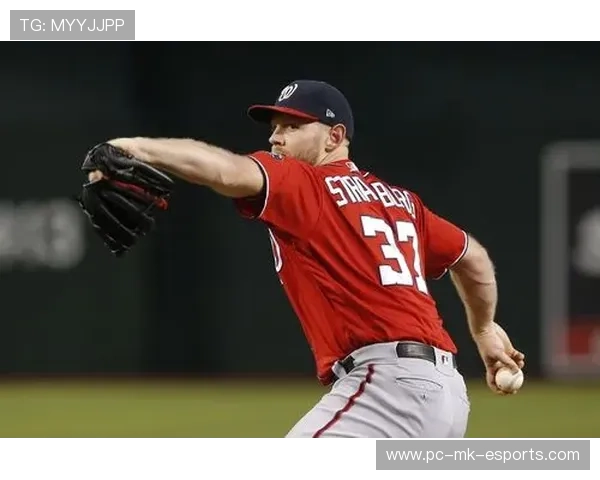 三月三日出生的足球天才们：跨越岁月的辉煌与传奇